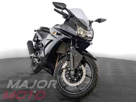 Мотоцикл Kawasaki Ninja 300 ABS Кавасаки