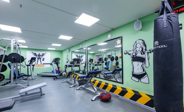 Fitness House Prestige, фитнес-клуб, Васильковая улица, 2 