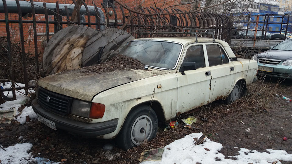 Мэрия Йошкар-Олы обратила внимание на брошенные автомобили в 