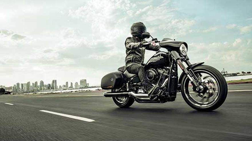 Fotos Harley Davidson Sport Glide 2018 14 imágenes 