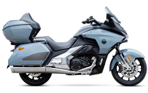 3D модель Honda Gold Wing 1500 1999