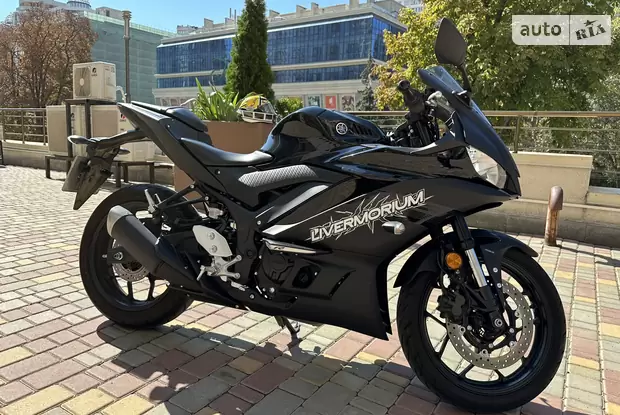 Мотоцикл Yamaha YZF-R6 2018 