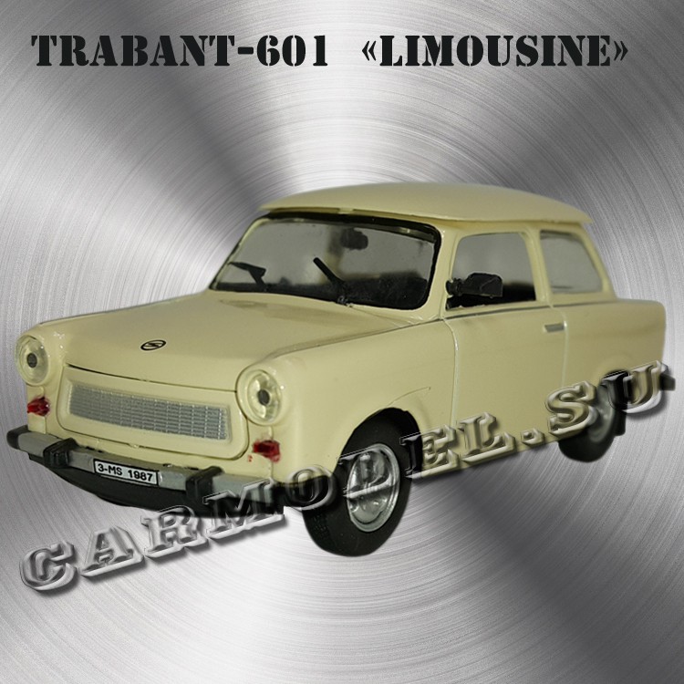 Машина классических 1960х Trabant в 