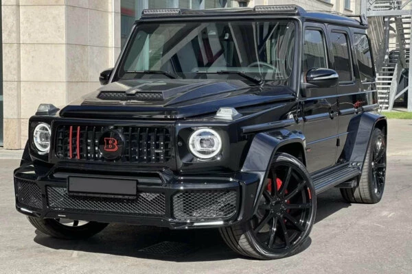 Аренда Mercedes Brabus G800 AMG Black в Абу-Даби 