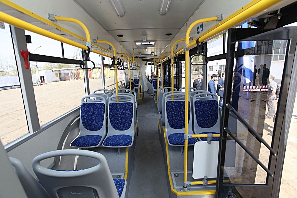 Новейшие автобусы Citaro креативно расписали внутри — DRIVE2