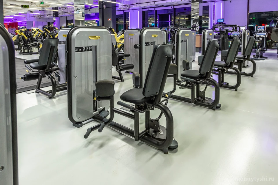 DDX Fitness, фитнес-клуб, Новоясеневский просп