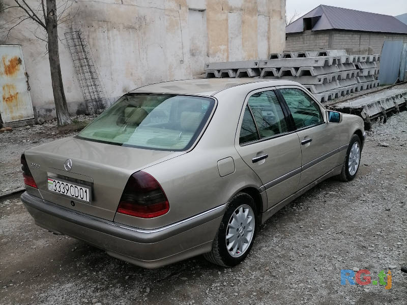 Mercedes-Benz C-klasse C 240 2