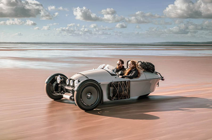 Как собирают автомобиль Morgan Aero 8 