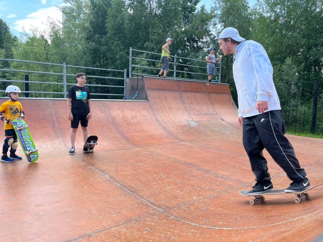 В фестивале скейтбординга Grand Skate Tour приняли участие 