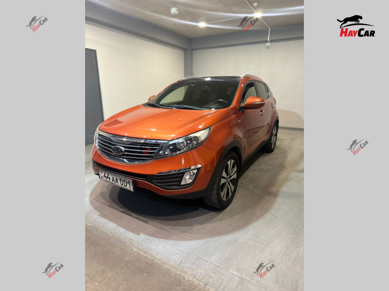 KIA Sportage R автомобиль с бензиновым двигателем Оранжевый 