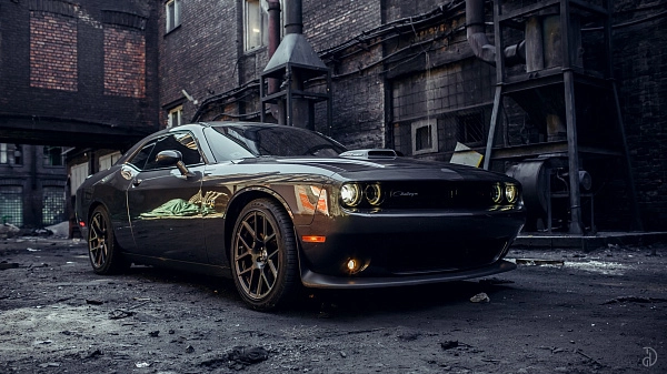 Купить Dodge Challenger по цене от 1 700 000 рублей