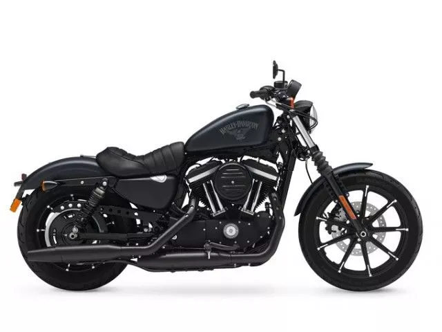 Трёхколёсный Harley Davidson CVO Tri Glide 2020