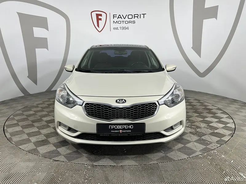 Купить новый Kia Rio 1