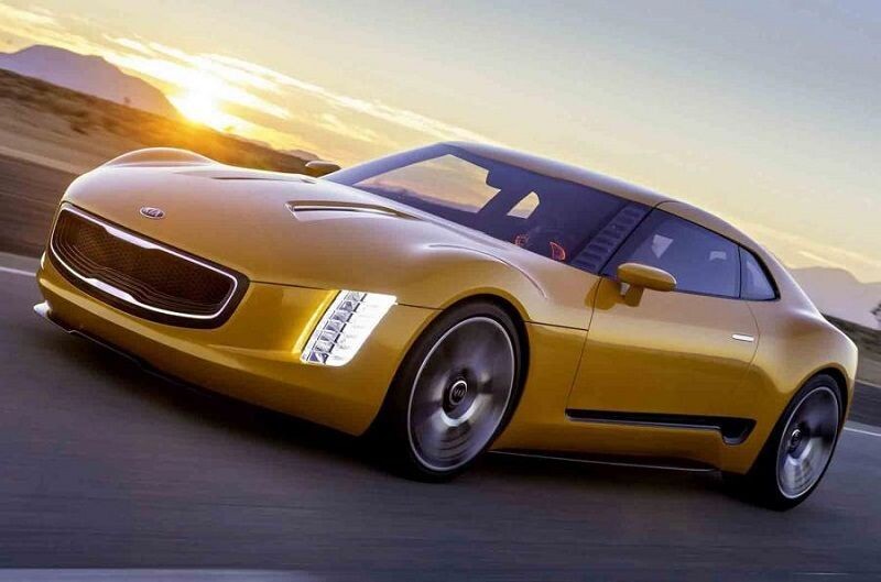 Новый Kia Stinger подешевел на пути в 