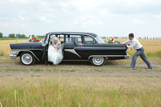 Автомобиль ГАЗ 13 Чайка 1962г