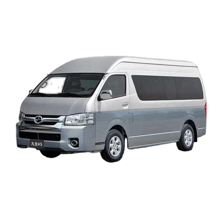 Почему Toyota HiAce так похож на самолет?